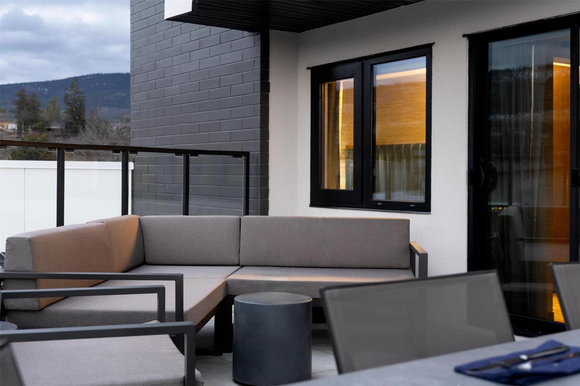 Doubletree By Hilton West Kelowna Exteriér fotografie