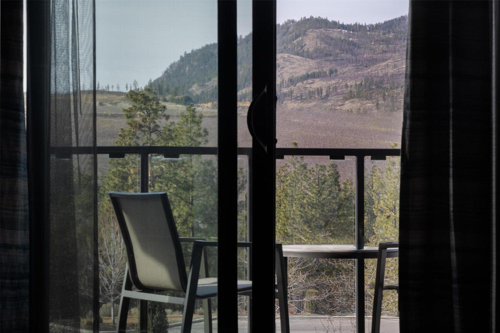 Doubletree By Hilton West Kelowna Exteriér fotografie